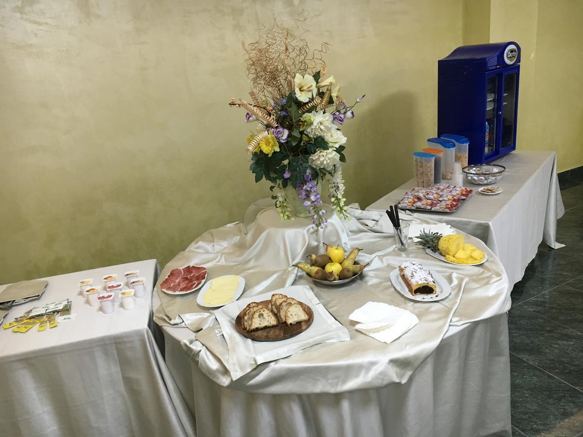 德维里别墅酒店 Castropignano 外观 照片